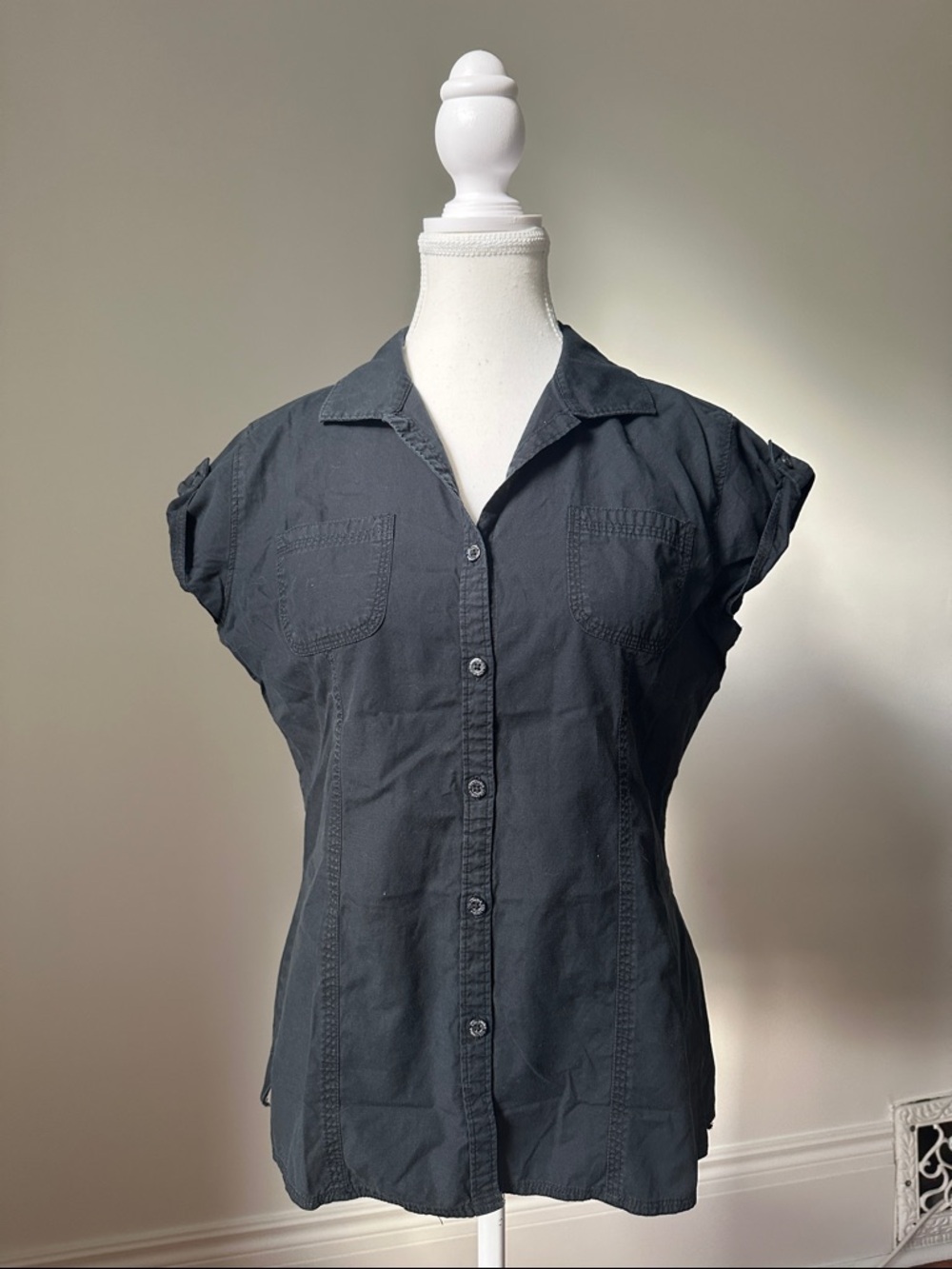 COLUMBIA Black 100% Cotton Gorpcore Hiking Short Sleeve Button Down Size Medium